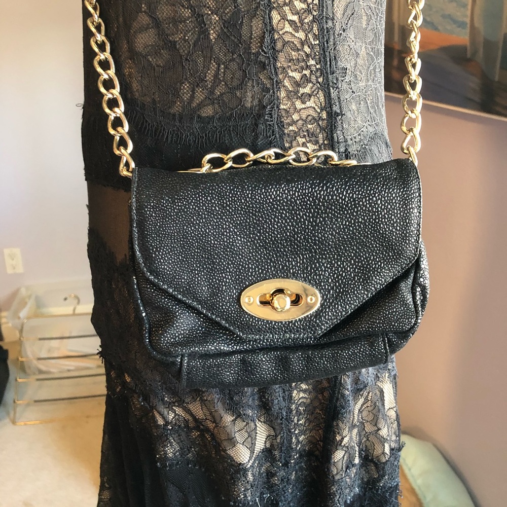 Pietro Alessandro Stingray Black Clutch w/Chain.